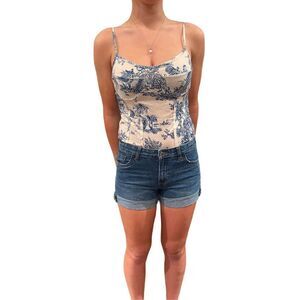 Levi Girlfriend Shorty Short size 14 regular with adjustable waist